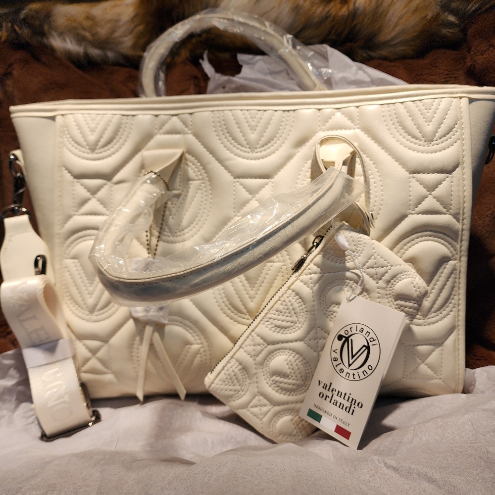Valentino Orlandi Cream Quilted Tote Bag Item 100